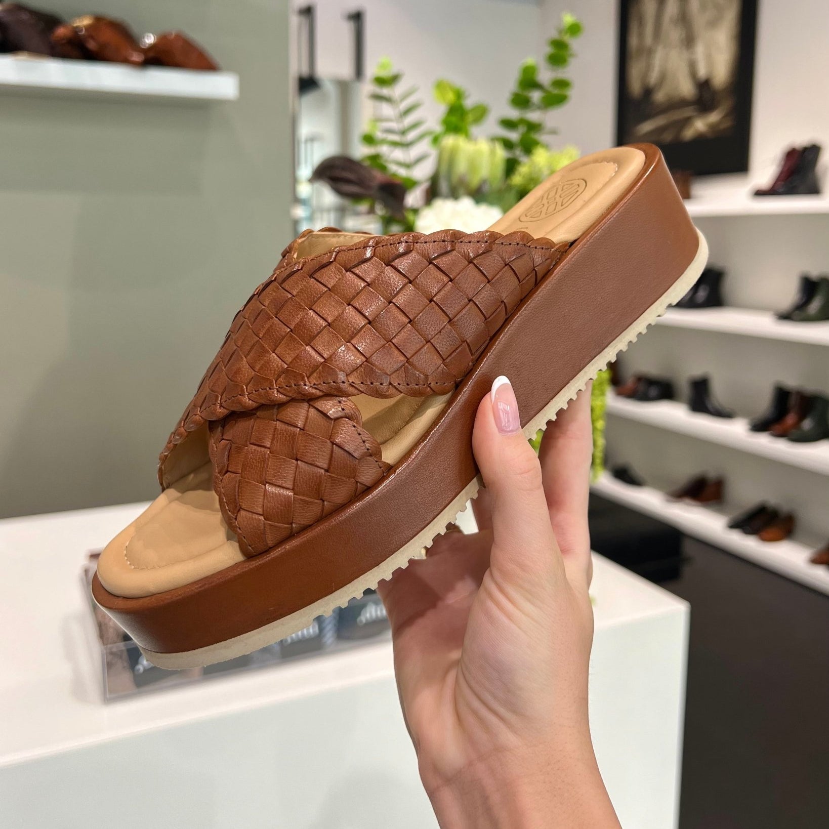 Unisa Kartal Cognac Slip - inn fletsandal med plateau sål