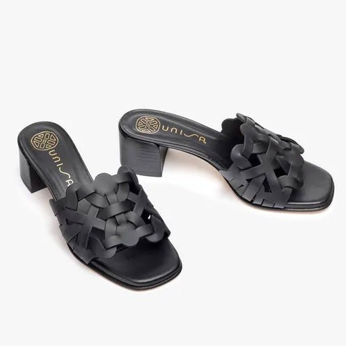 Unisa Koen Sort Slip - in sandal med åben flet på upper