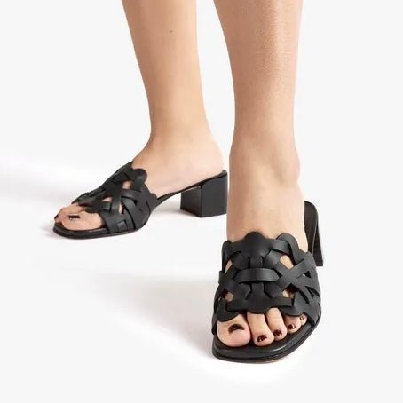 Unisa Koen Sort Slip - in sandal med åben flet på upper