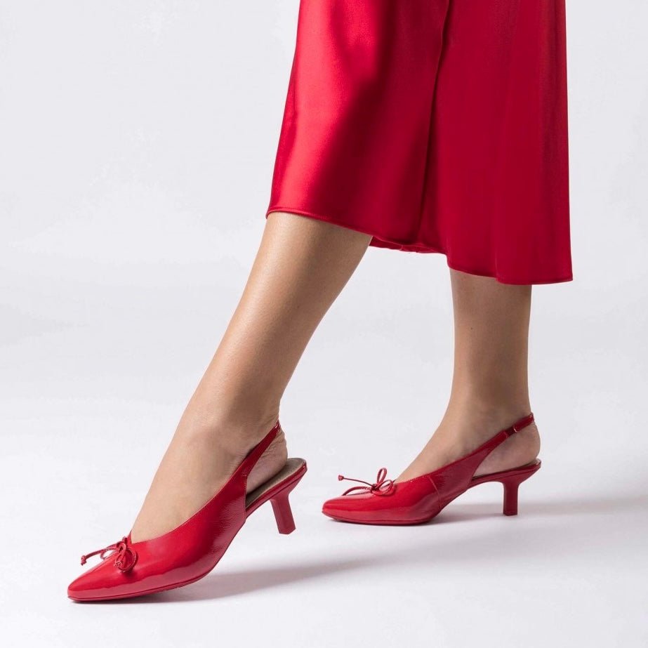 Wonders G - 7103 Slingback pump med lille sløjfe i rød lak skind