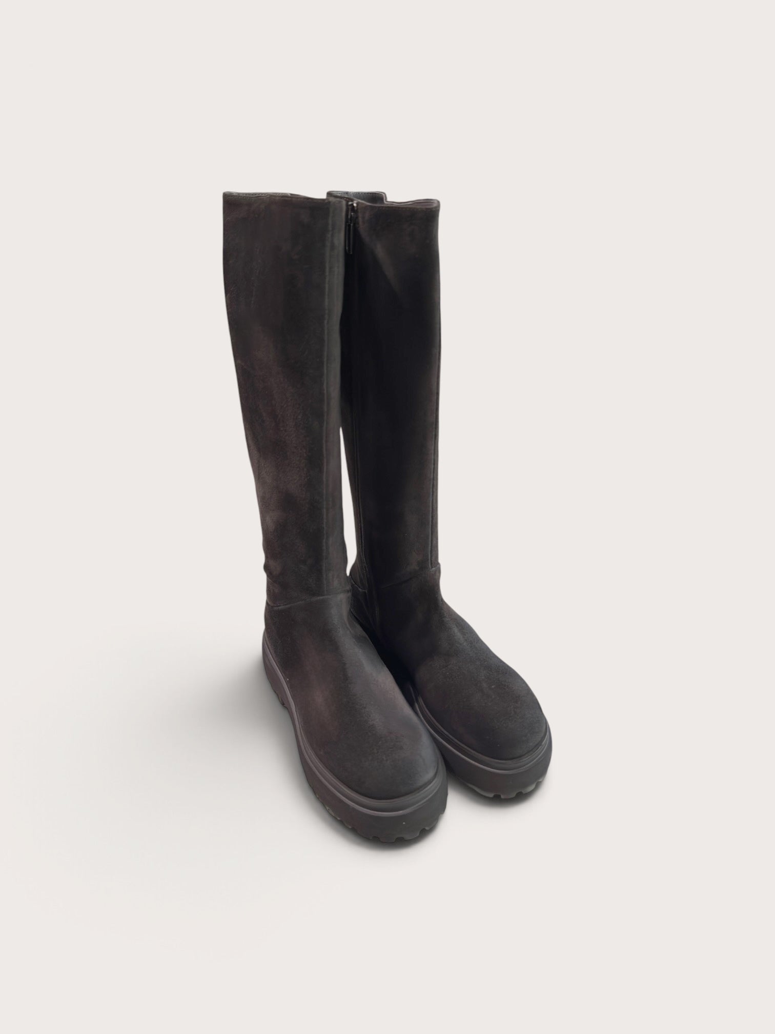 Lofina 10462 lang mørk brun støvle