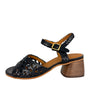 Angulus 5845-101 Sort Håndflettet sandal med hulmønster detaljer og hæl