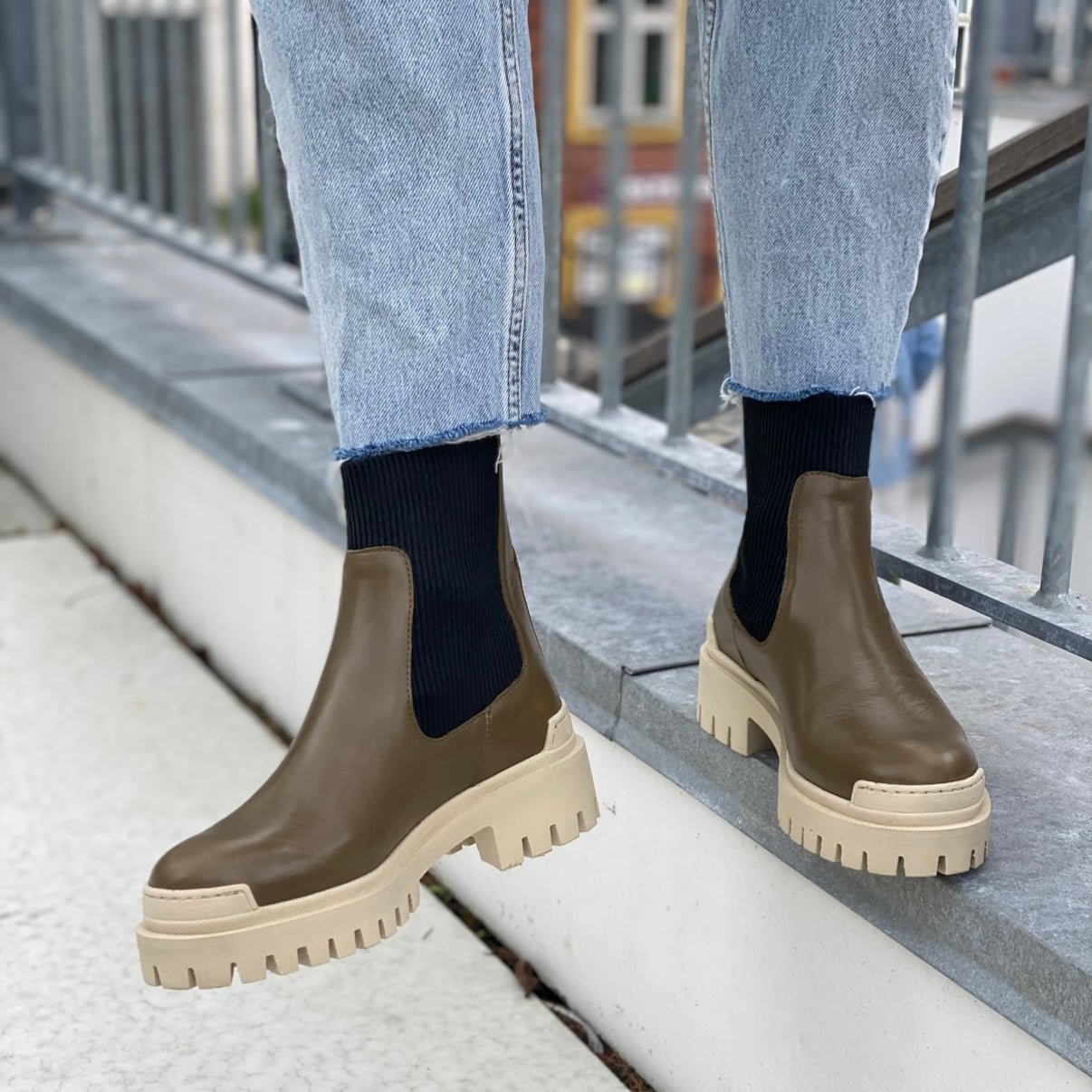 Angulus 7653 - 103 oliven dame skind støvle med elastik