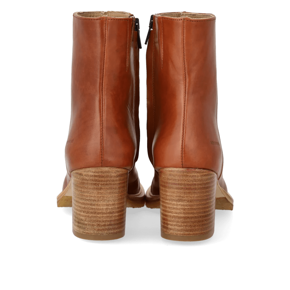 Angulus 7696 - 101 Cognac stv. på blokhæl