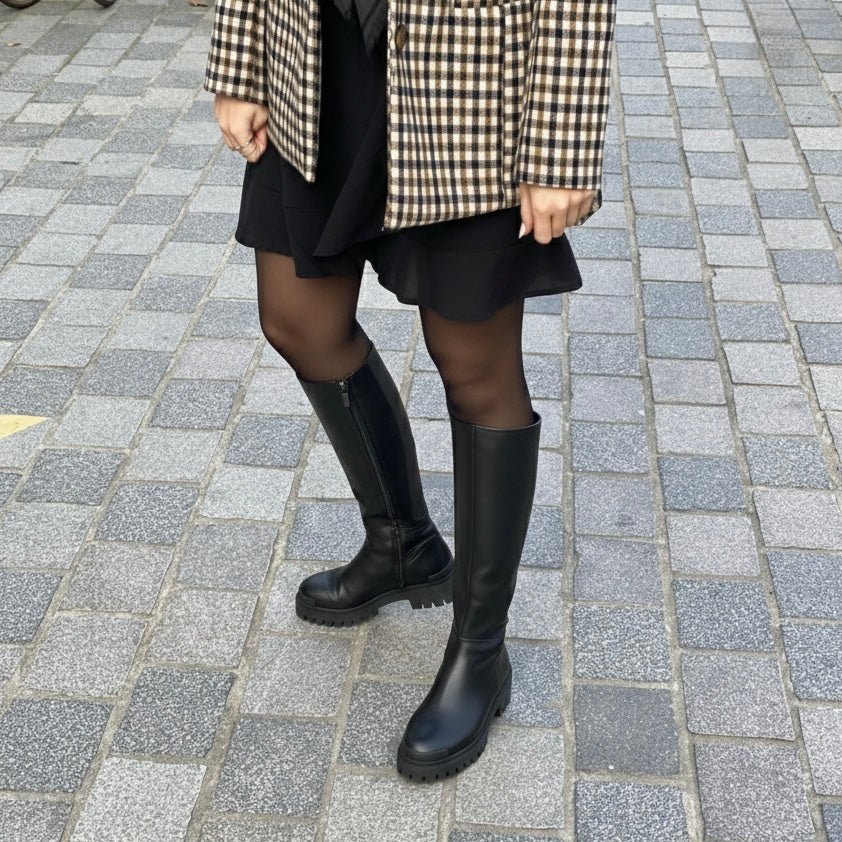 Angulus - 7711 - 101 - lang - sort - støvle - grov - sål