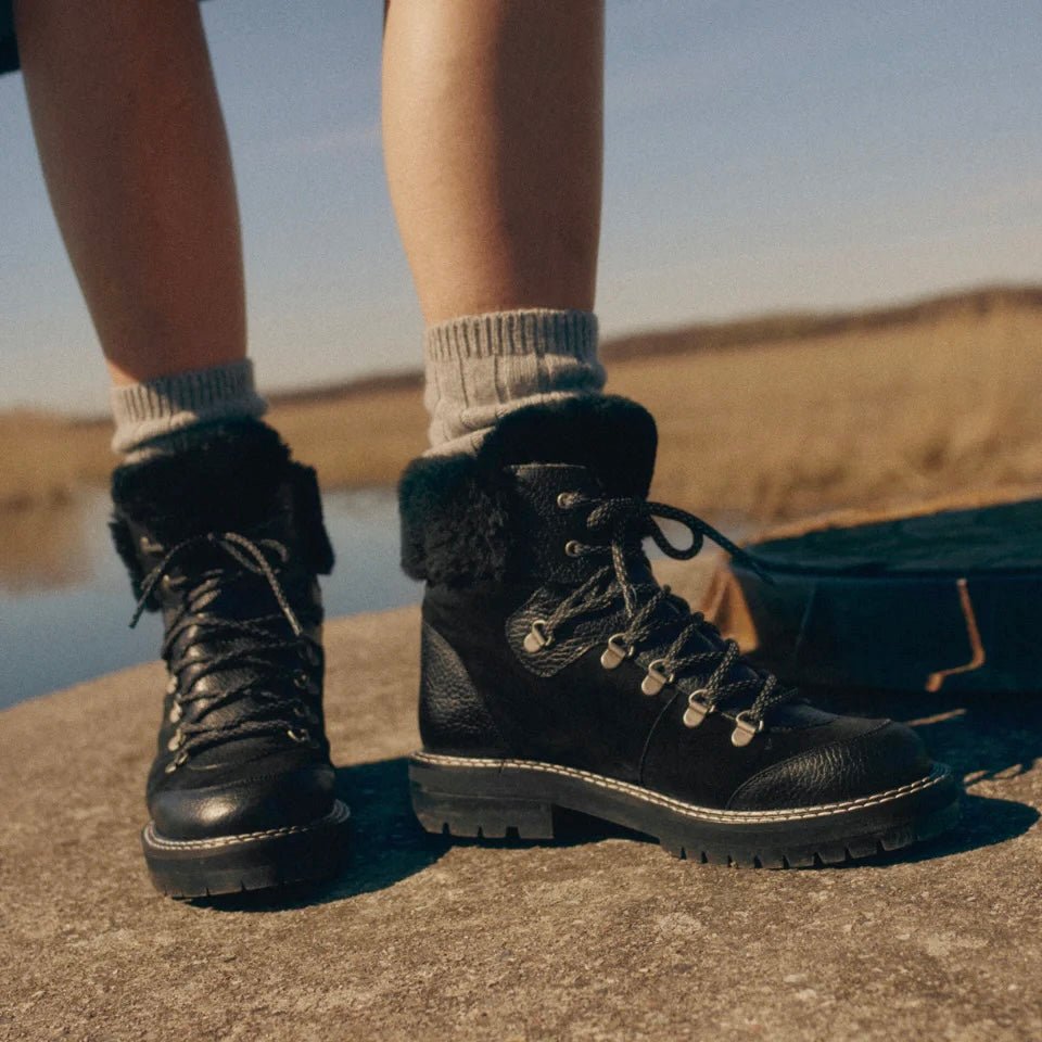 Angulus 7851 - 101 Sort ulforet snørestøvle