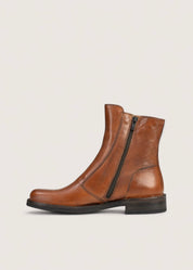 Bubetti 2047 BRED Cognac Klassisk Støvle med Spænde og Lynlås