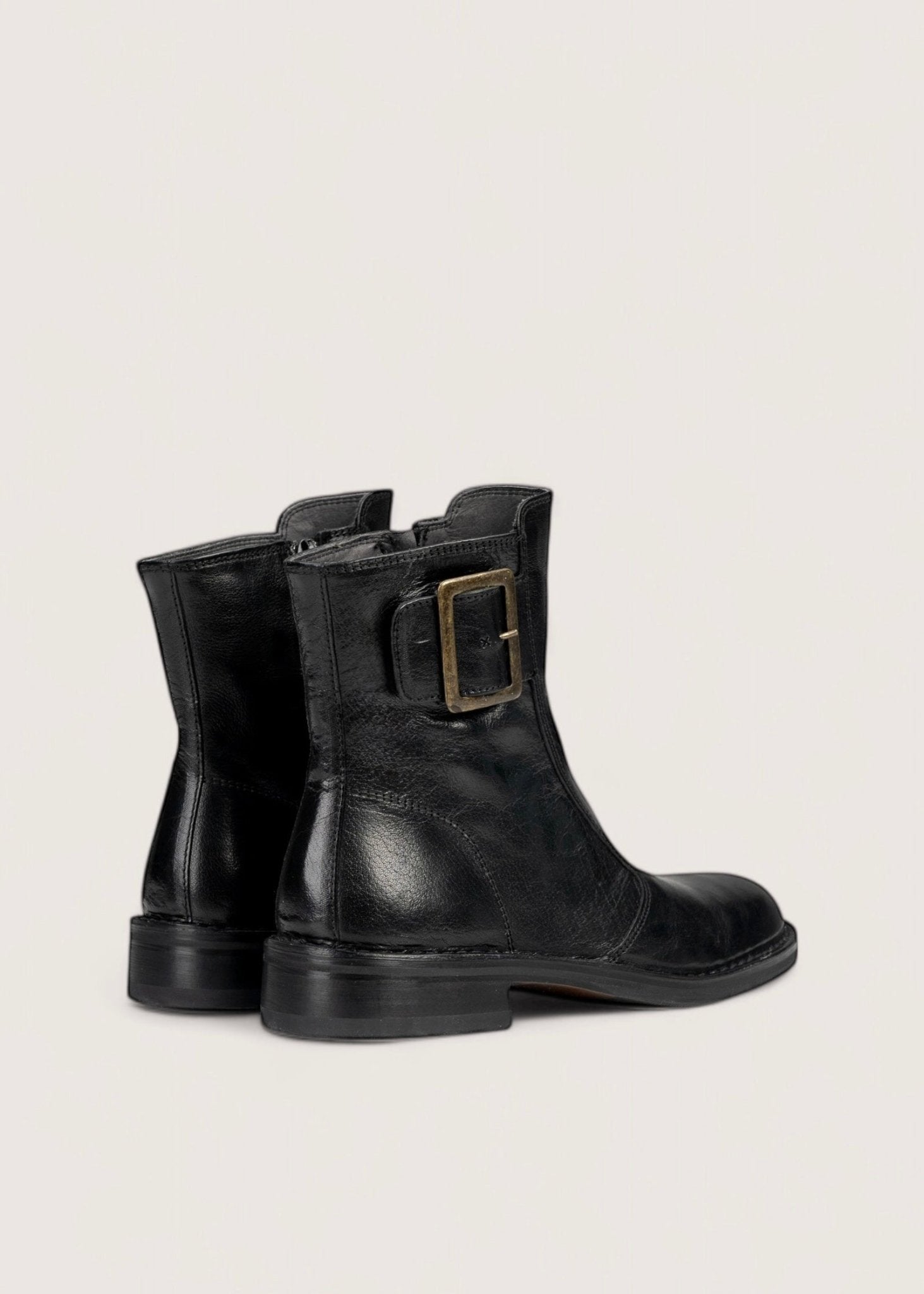 Bubetti 2047 BRED Sort Klassisk Støvle med Spænde og Lynlås