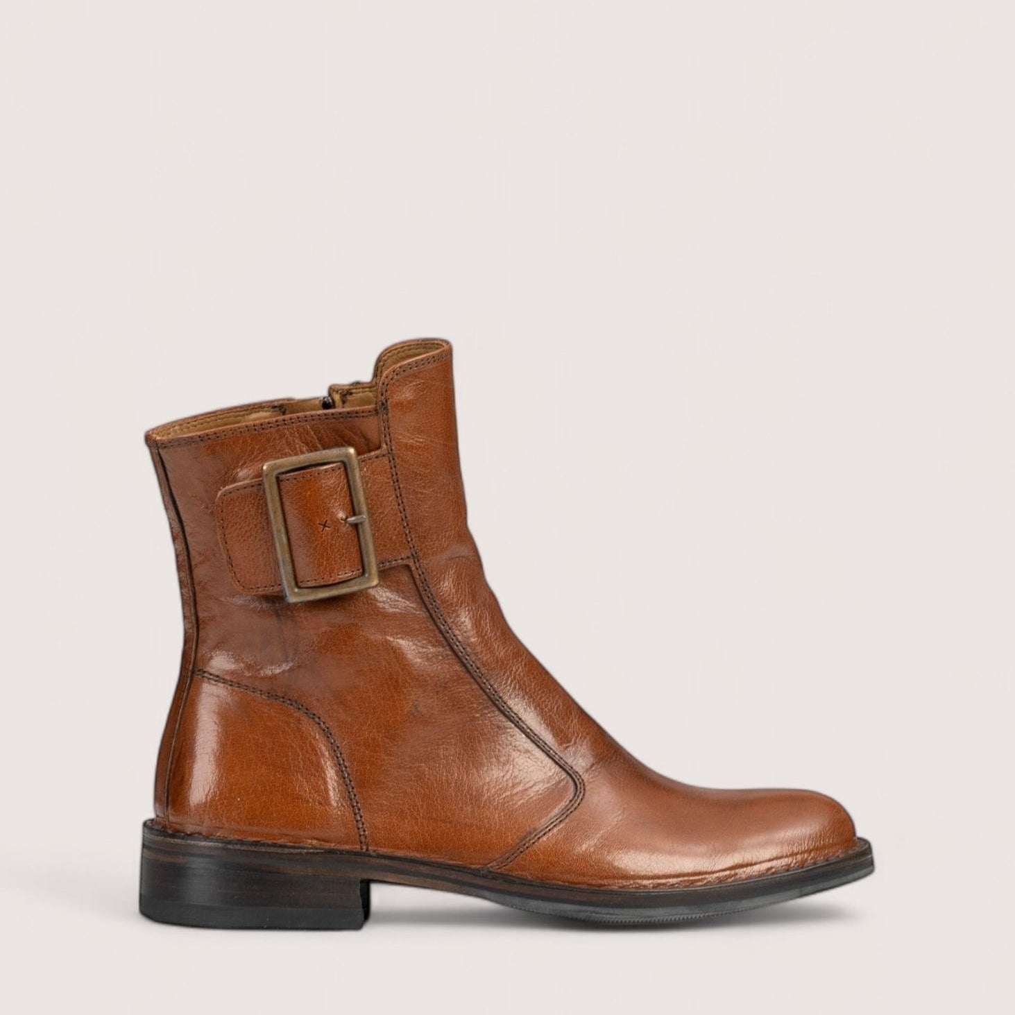 Bubetti 2047 Cognac Klassisk Støvle med Spænde og Lynlås