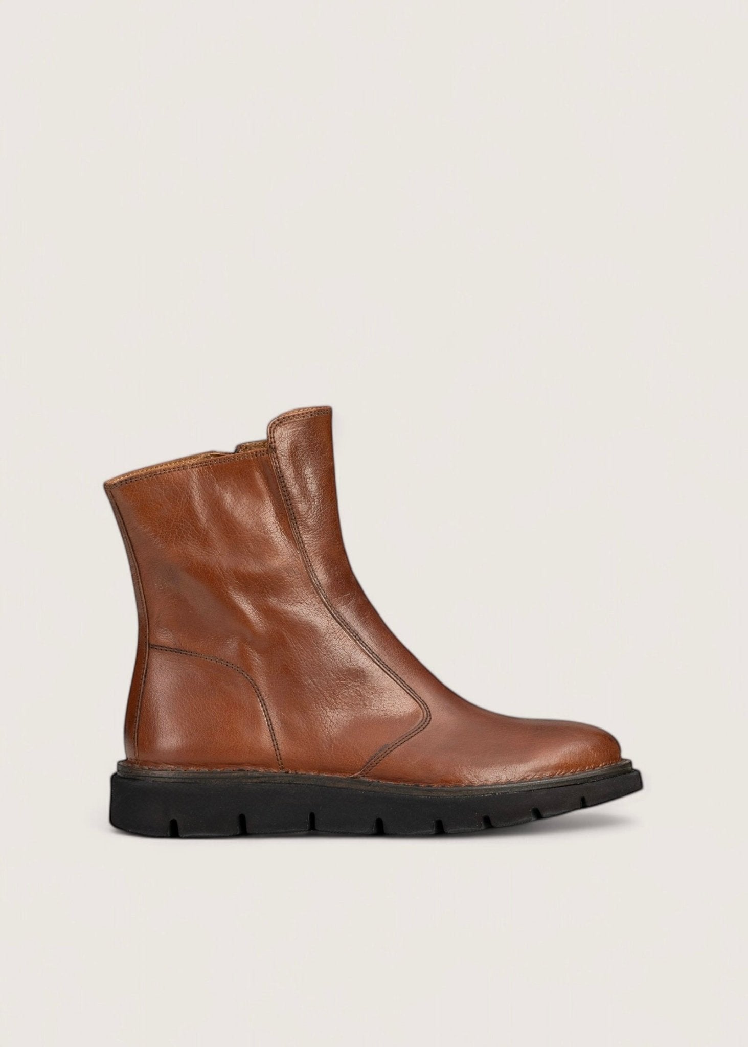 Bubetti 2078 Letvægtssål Cognac klassisk støvle med indvendig lynlås