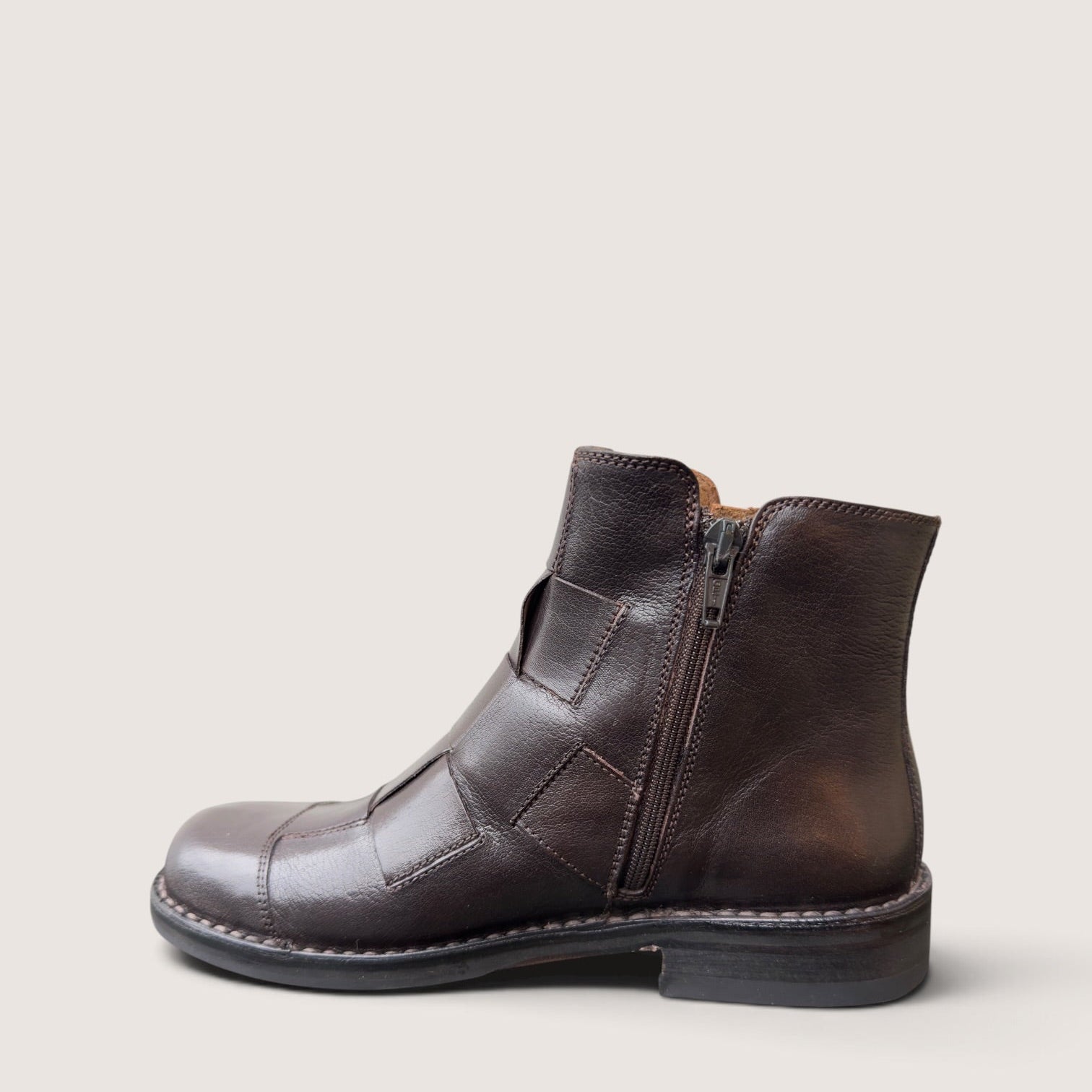 Bubetti 2531 Bred mørk brun flet støvle