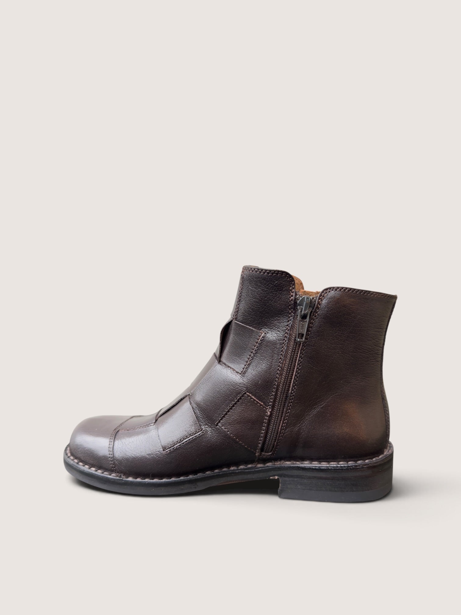 Bubetti 2531 Bred mørk brun flet støvle
