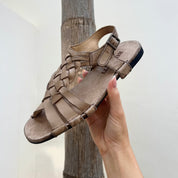 Bubetti 3456 Taupe Patina remsandal med flet
