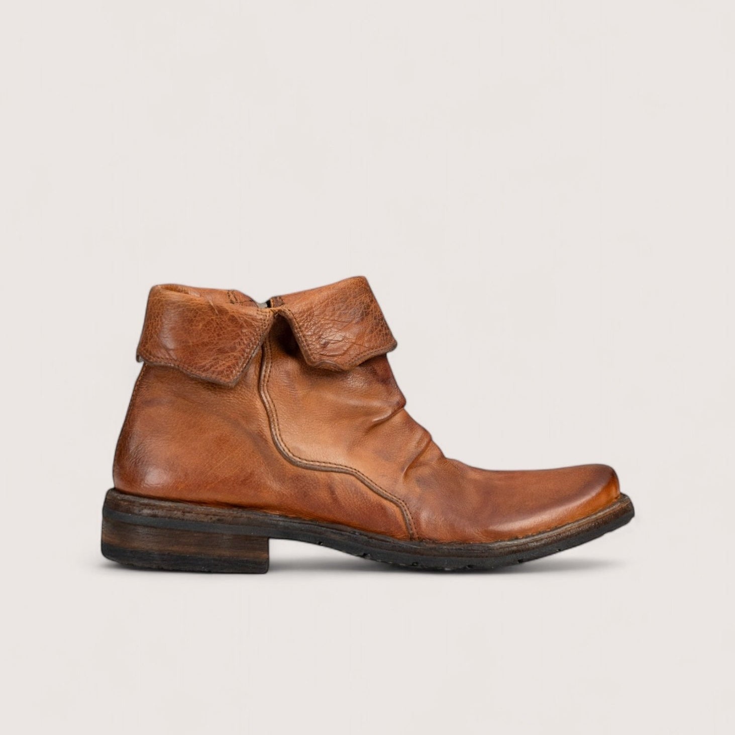 Bubetti 6737 Cognac Patina