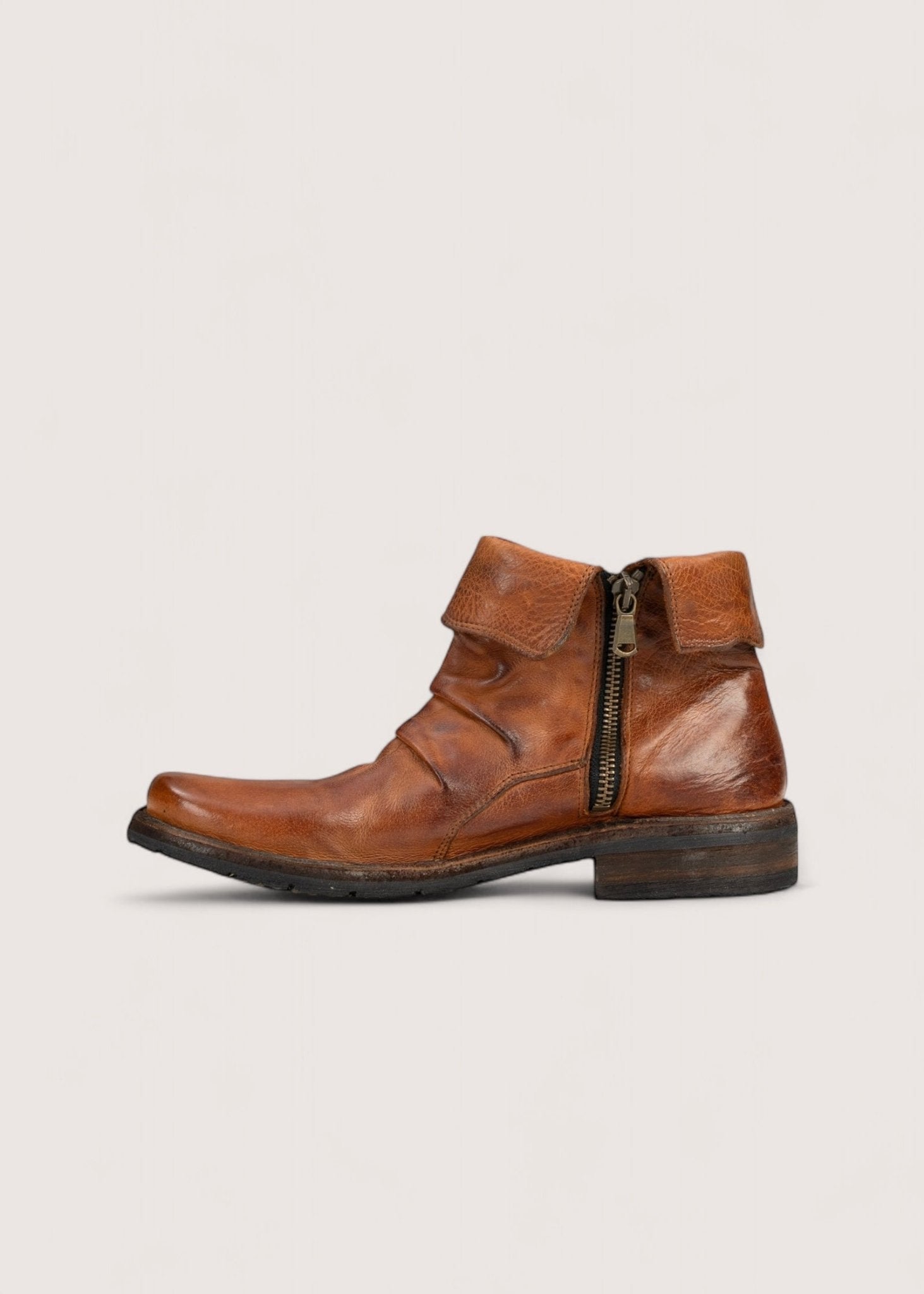 Bubetti 6737 Cognac Patina