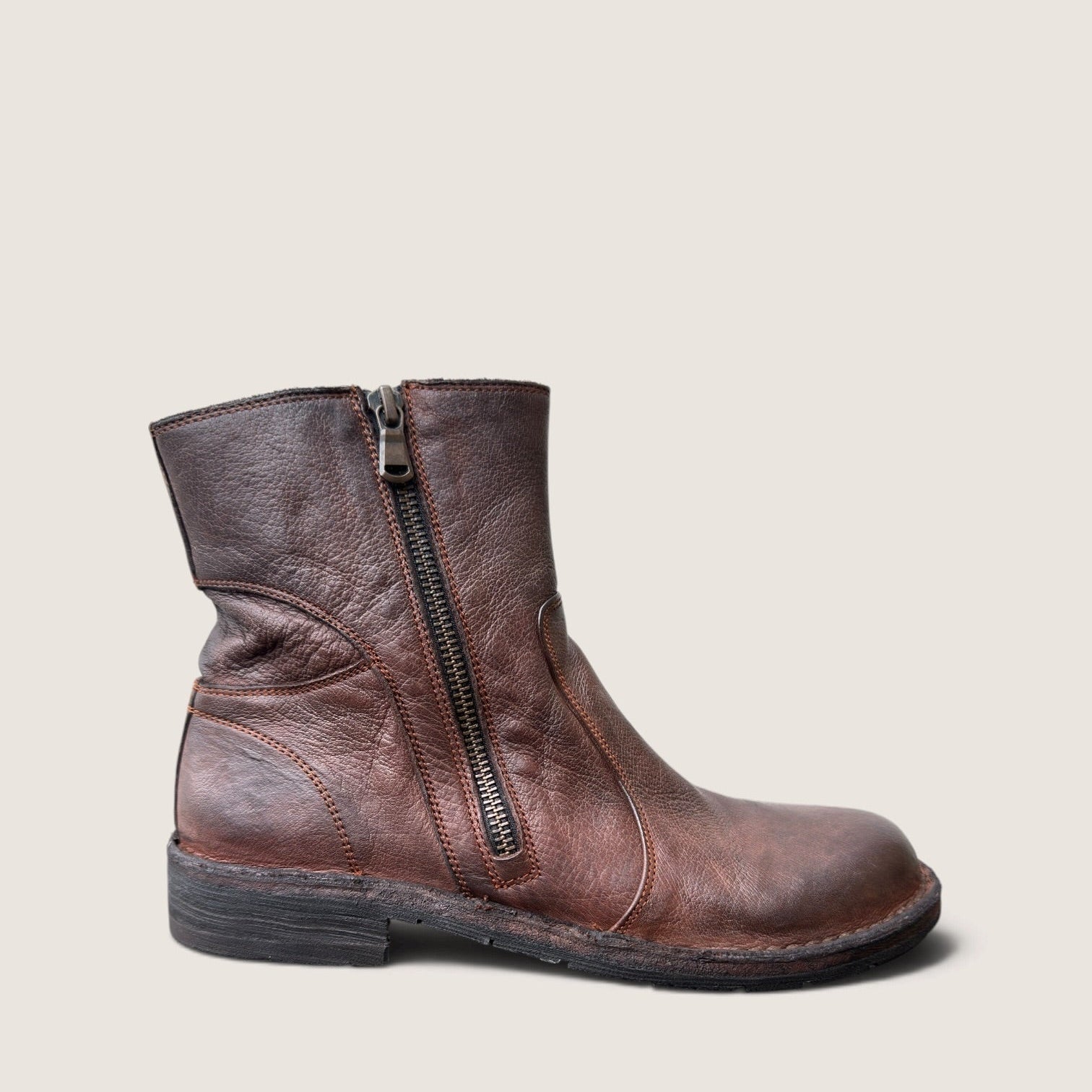Bubetti 9534 hasselnød patina dame