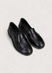 Bubetti 9748 sort klassisk loafer med dekorative skind detaljer