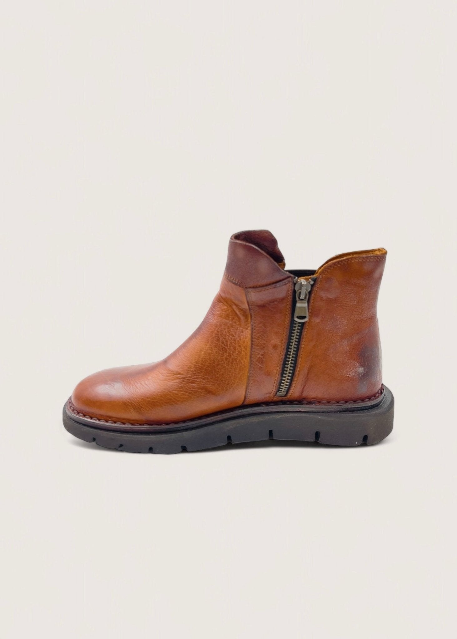 Bubetti 9862 Letvægt Cognac Patina