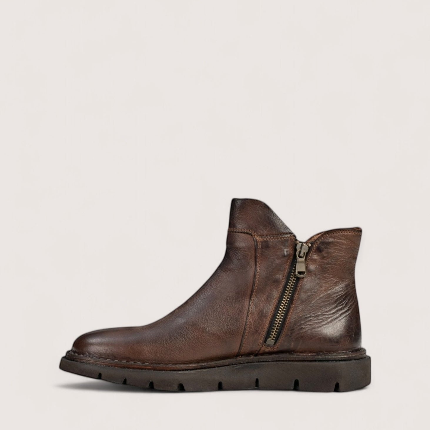 Bubetti 9862 Letvægt Hasselnød Patina