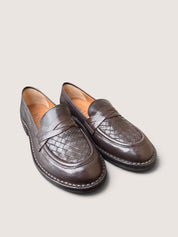 Bubetti 9912 mørk brun klassisk loafer med dekorativ flet på forbladet