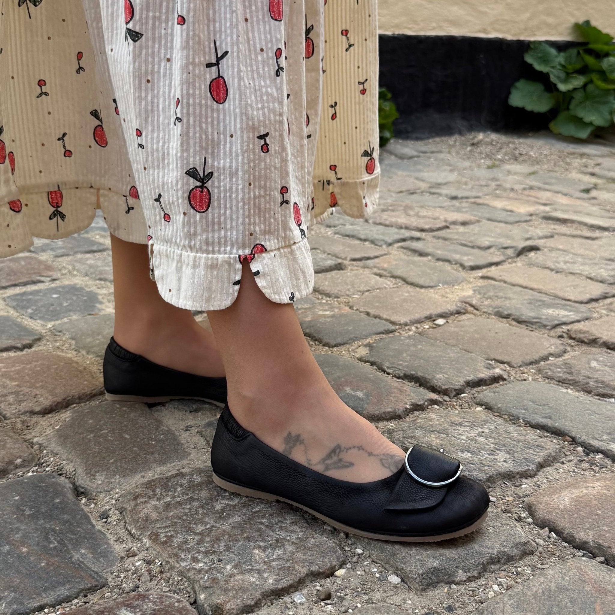 Lofina 3124NF dame sort Ballerina