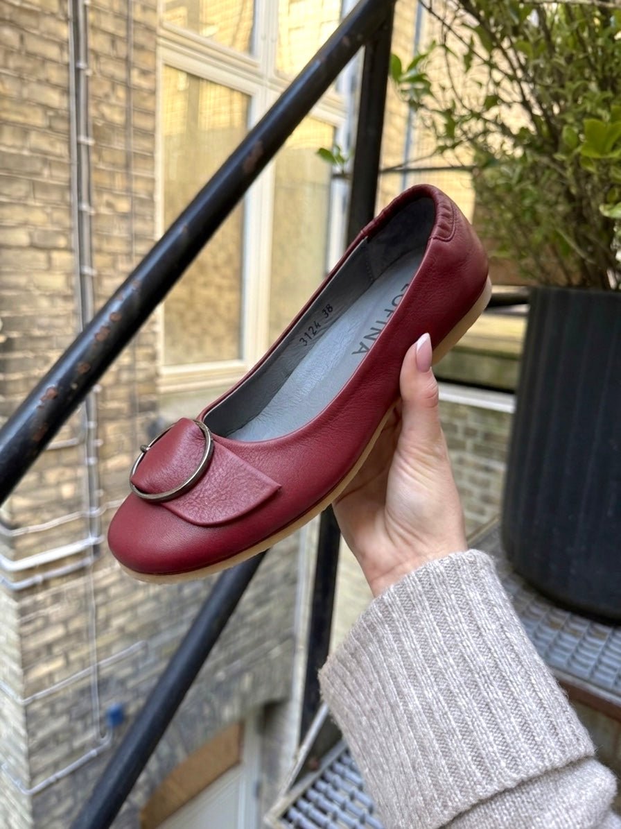 Lofina 3124NF rød ballerina dame