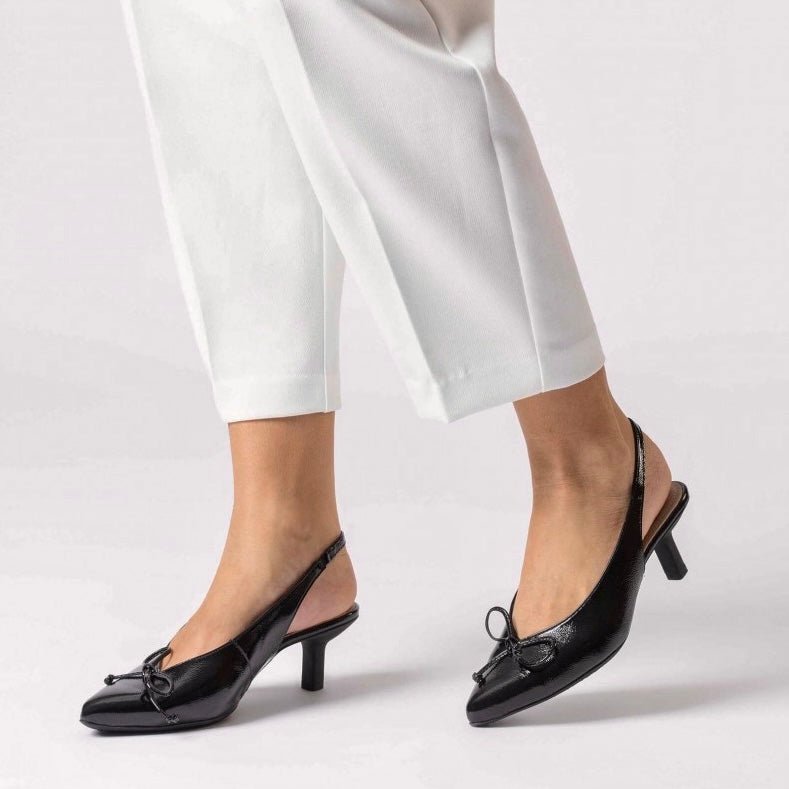 Wonders G - 7103 Slingback pump med lille sløjfe i sort skind
