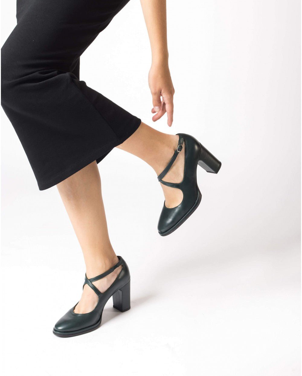 Wonders M-5131 Sort Glat Skind Plateau Pump